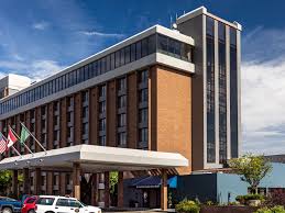 Coast Wenatchee Center Hotel